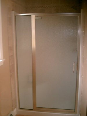 semi-frameless shower door